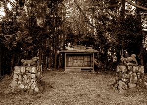 小宮曲輪の御嶽神社