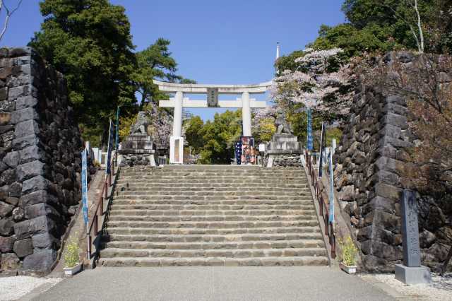 武田神社