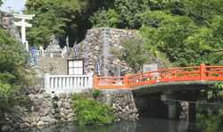 武田神社